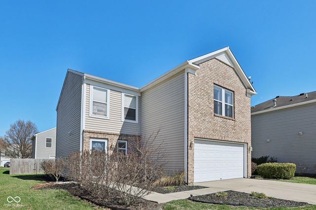 9361 W Dockside Circle, Pendleton, IN 46064