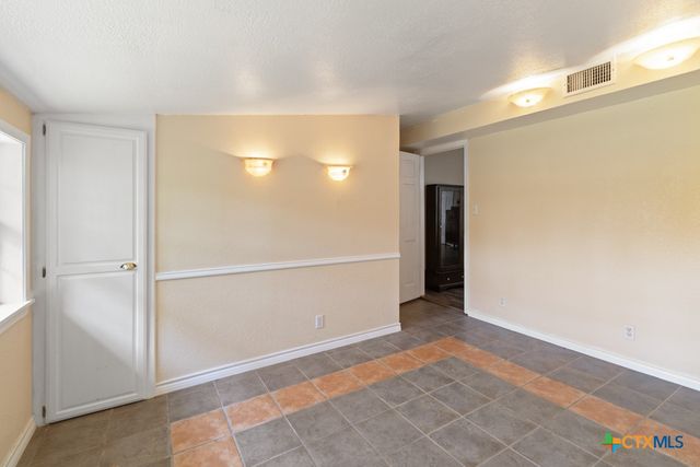 750 N US HIGHWAY 287, Palestine, TX 75803