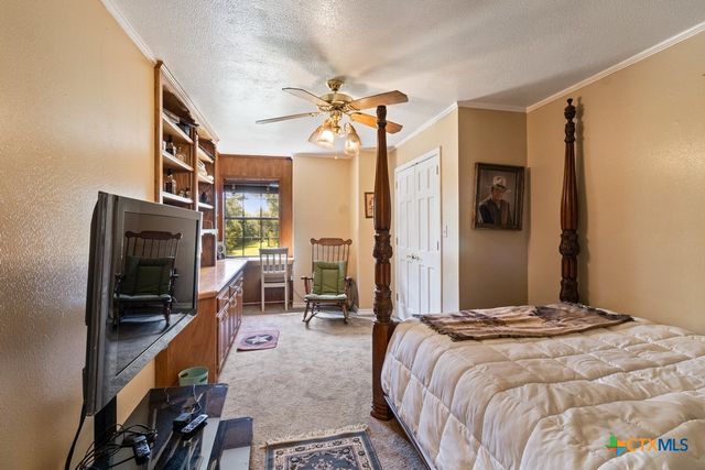750 N US HIGHWAY 287, Palestine, TX 75803