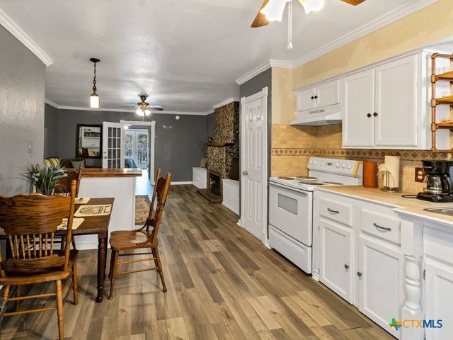750 N US HIGHWAY 287, Palestine, TX 75803