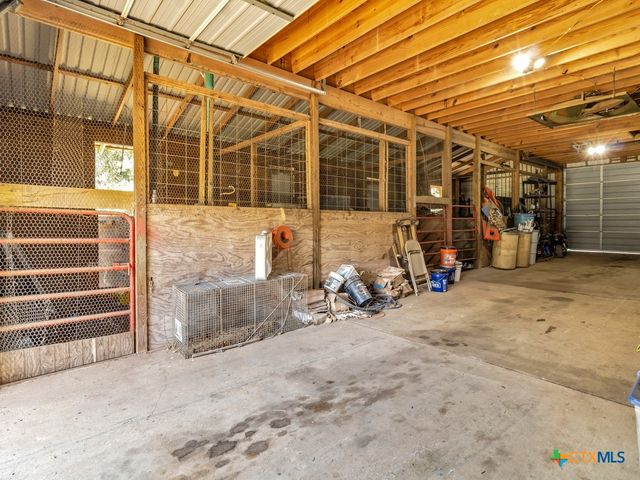 750 N US HIGHWAY 287, Palestine, TX 75803
