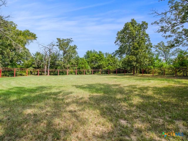 750 N US HIGHWAY 287, Palestine, TX 75803
