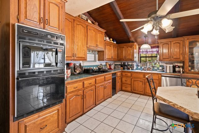 750 N US HIGHWAY 287, Palestine, TX 75803