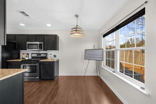 159 Oak Grove Place, Acworth, GA 30102