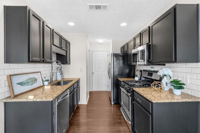 159 Oak Grove Place, Acworth, GA 30102