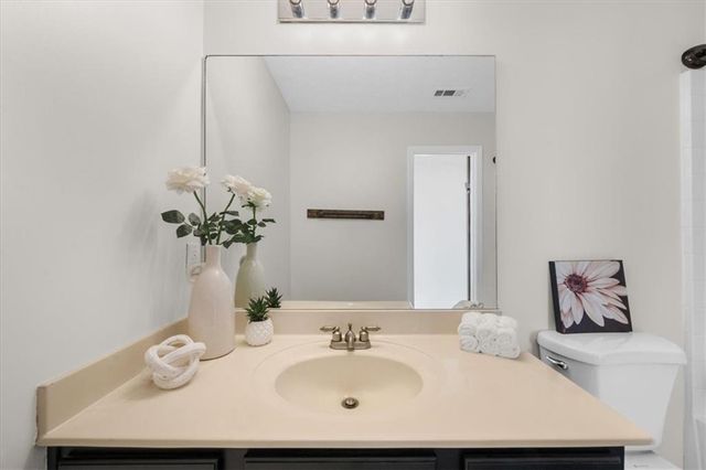 159 Oak Grove Place, Acworth, GA 30102