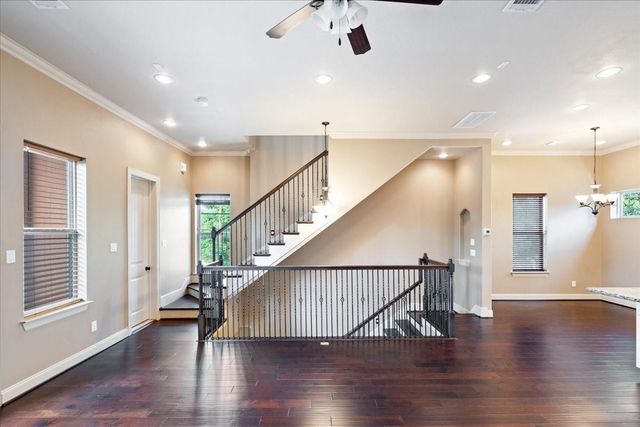 1520 Amundsen Street, Houston, TX 77009