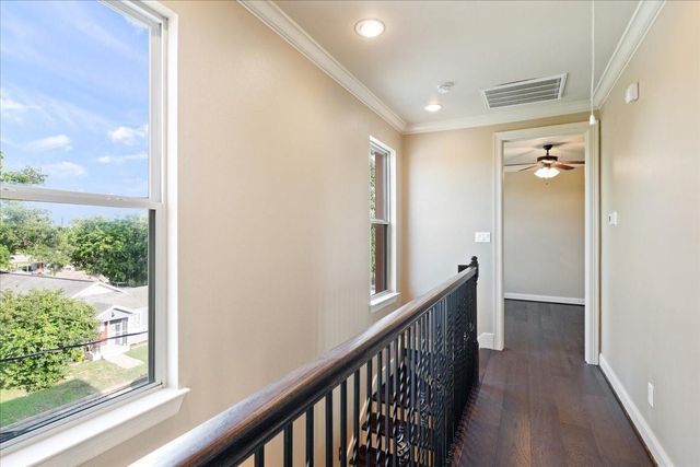 1520 Amundsen Street, Houston, TX 77009