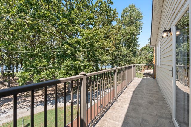 24612 S 638 Road, Grove, OK 74344