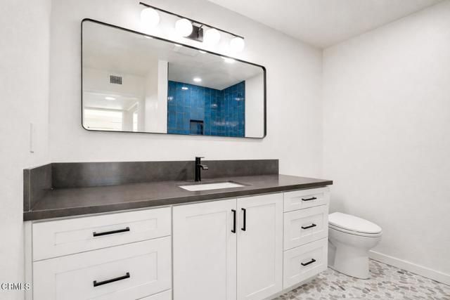 3665 S Bear Street J, Santa Ana, CA 92704