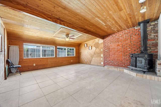 3917 Reno Avenue, Bakersfield, CA 93309