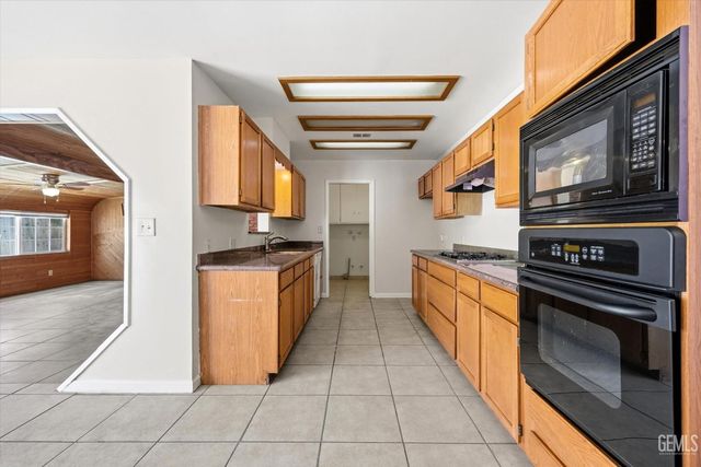 3917 Reno Avenue, Bakersfield, CA 93309