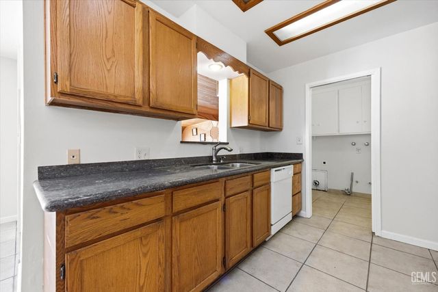 3917 Reno Avenue, Bakersfield, CA 93309