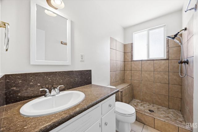3917 Reno Avenue, Bakersfield, CA 93309