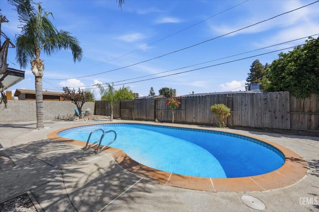 3917 Reno Avenue, Bakersfield, CA 93309