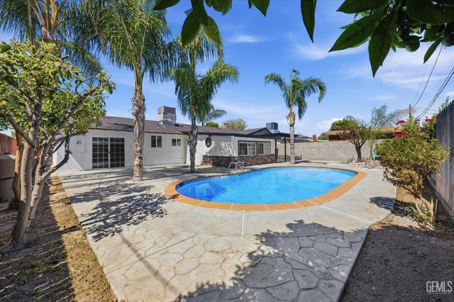 3917 Reno Avenue, Bakersfield, CA 93309