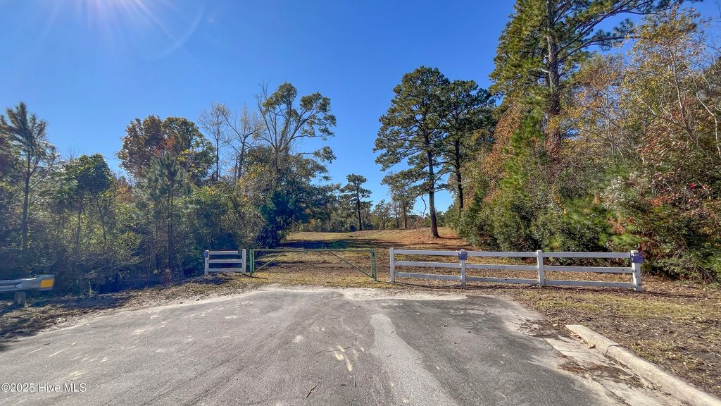 Image 2 of property listing at 0 Piney Green Road, Jacksonville, NC 28546