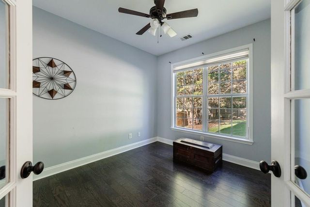 505 Keeneland Avenue, Woodstock, GA 30189