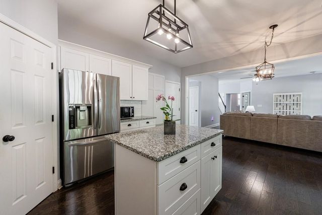 505 Keeneland Avenue, Woodstock, GA 30189