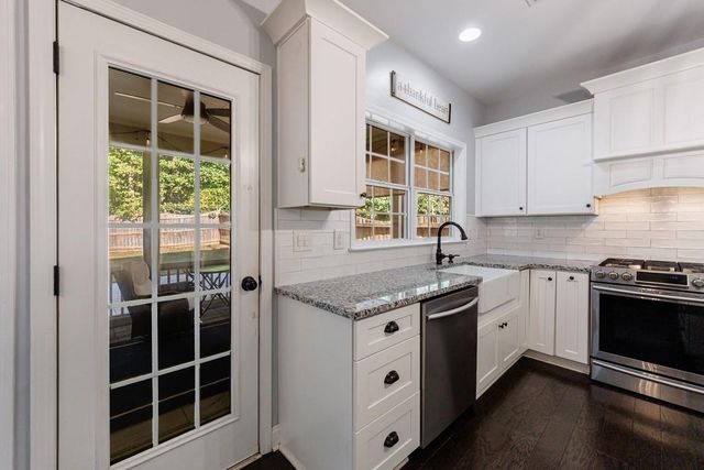 505 Keeneland Avenue, Woodstock, GA 30189