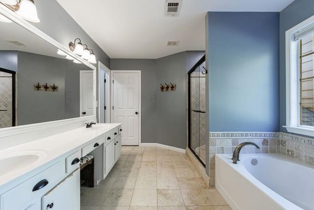 505 Keeneland Avenue, Woodstock, GA 30189