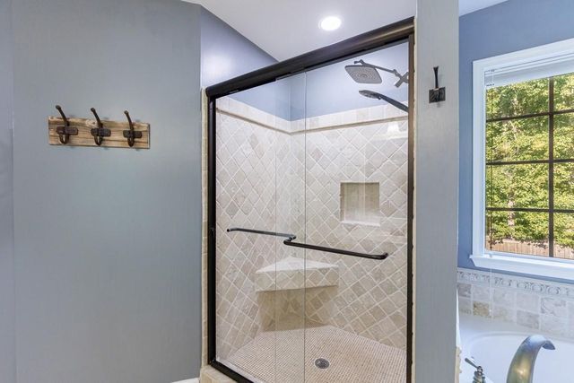 505 Keeneland Avenue, Woodstock, GA 30189