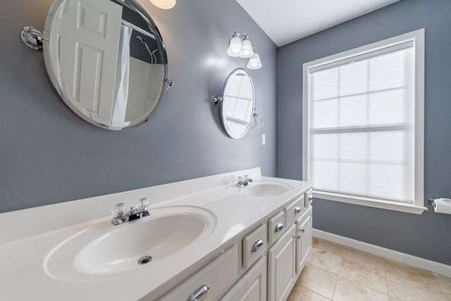 505 Keeneland Avenue, Woodstock, GA 30189