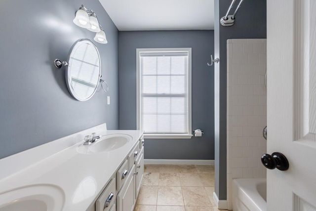 505 Keeneland Avenue, Woodstock, GA 30189