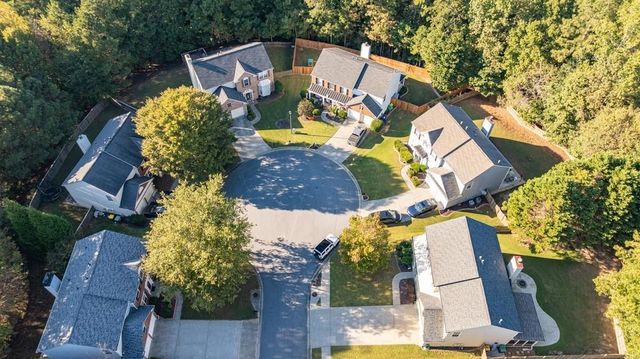 505 Keeneland Avenue, Woodstock, GA 30189