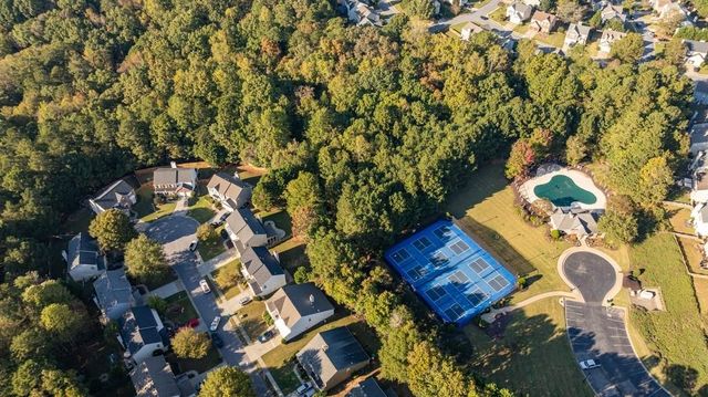 505 Keeneland Avenue, Woodstock, GA 30189