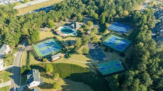 505 Keeneland Avenue, Woodstock, GA 30189