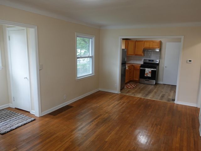 924 Griggs Street SE, Grand Rapids, MI 49507