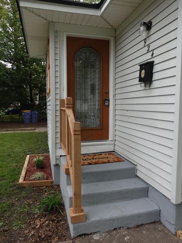 924 Griggs Street SE, Grand Rapids, MI 49507