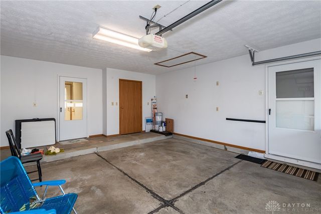 6936 Willow Tree Lane, Dayton, OH 45424