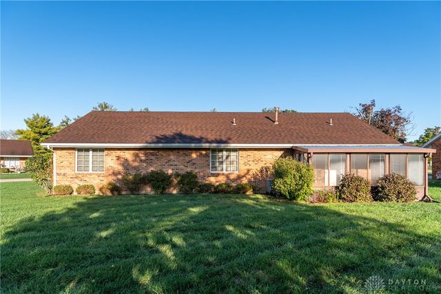 6936 Willow Tree Lane, Dayton, OH 45424