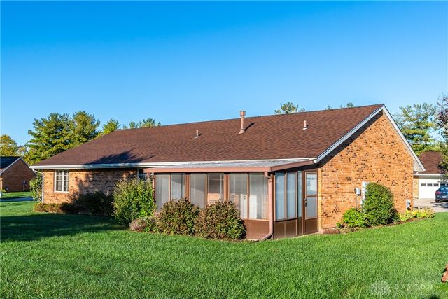 6936 Willow Tree Lane, Dayton, OH 45424