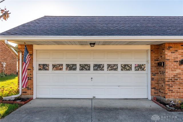 6936 Willow Tree Lane, Dayton, OH 45424