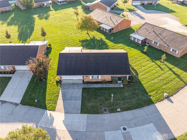 6936 Willow Tree Lane, Dayton, OH 45424
