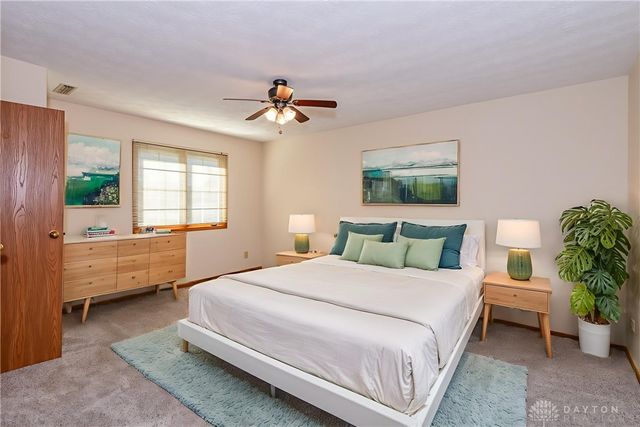 6936 Willow Tree Lane, Dayton, OH 45424