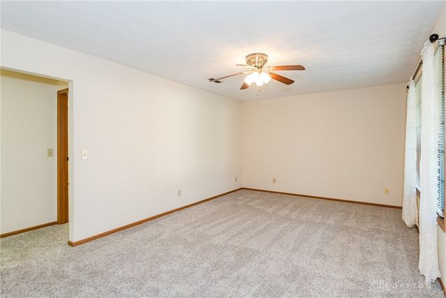 6936 Willow Tree Lane, Dayton, OH 45424