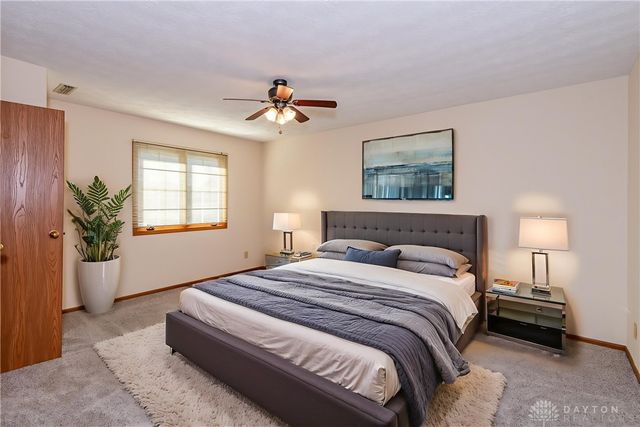 6936 Willow Tree Lane, Dayton, OH 45424