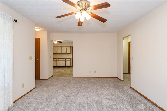 6936 Willow Tree Lane, Dayton, OH 45424