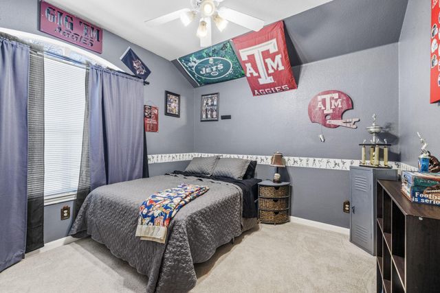 1114 Calistoga DR, Leander, TX 78641