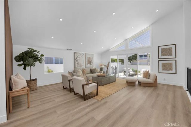 4232 Pierson Drive, Huntington Beach, CA 92649