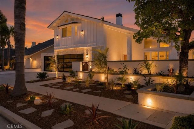 4232 Pierson Drive, Huntington Beach, CA 92649