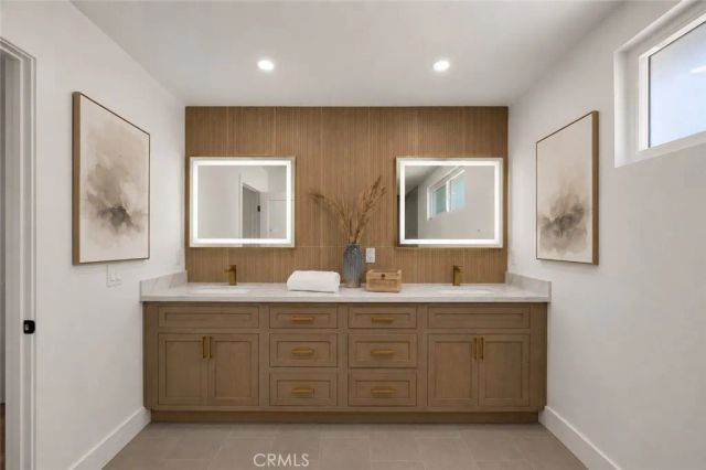4232 Pierson Drive, Huntington Beach, CA 92649