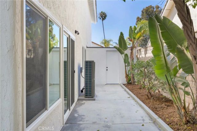 4232 Pierson Drive, Huntington Beach, CA 92649