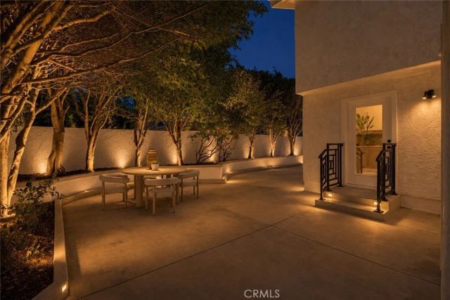 4232 Pierson Drive, Huntington Beach, CA 92649