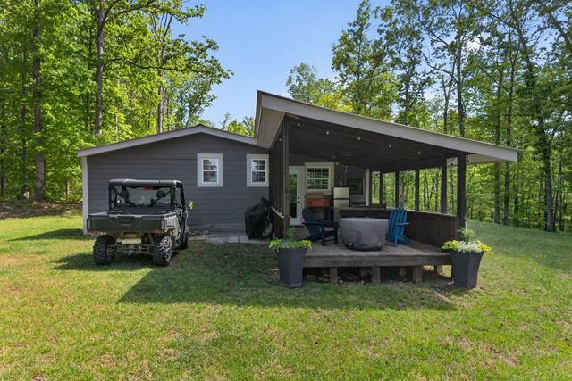 1030 Johnson Hollow Rd, Mc Ewen, TN 37101