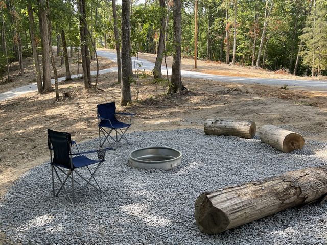1030 Johnson Hollow Rd, Mc Ewen, TN 37101